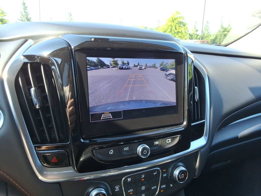 2020 Chevrolet Traverse LT Cloth