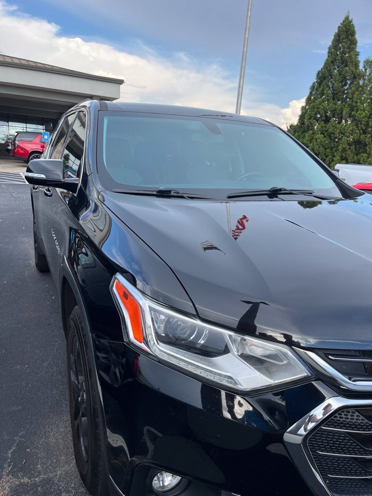 2020 Chevrolet Traverse LT Cloth