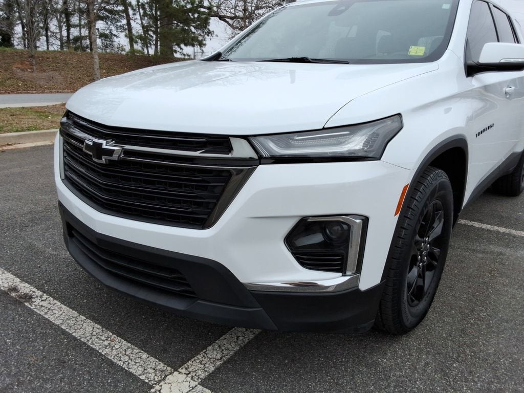 2022 Chevrolet Traverse LT Cloth