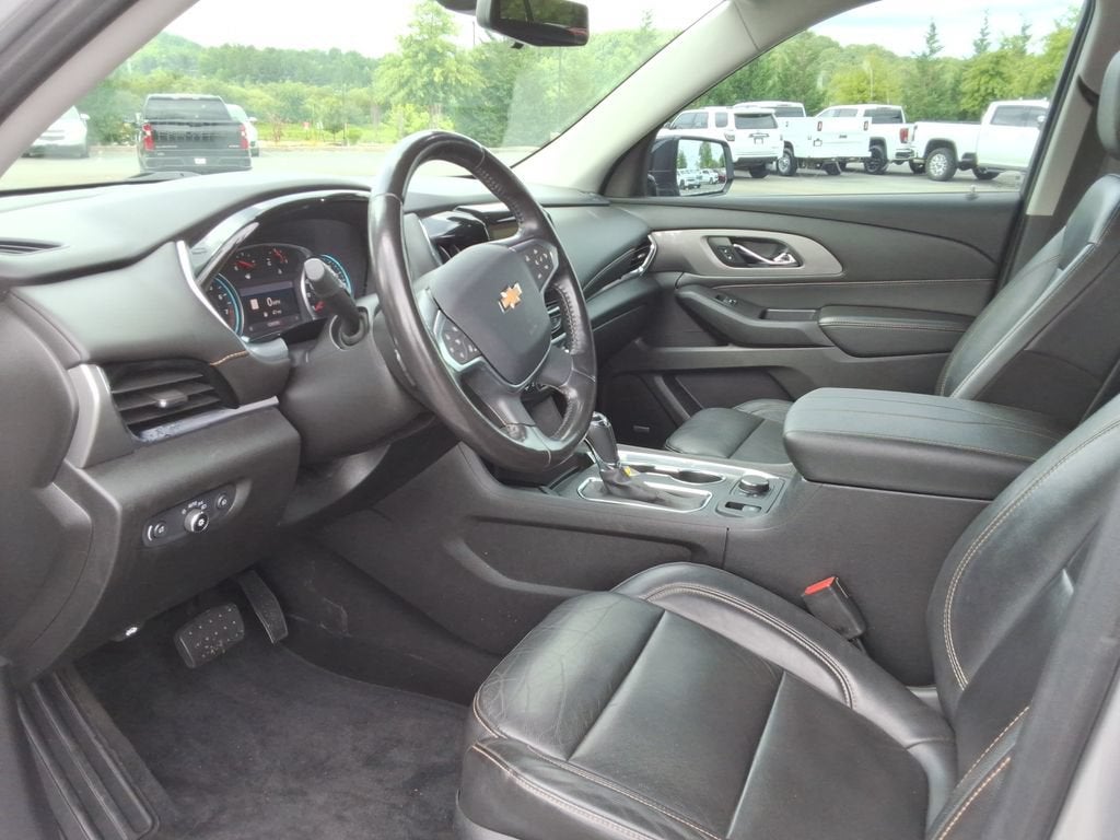 2020 Chevrolet Traverse LT Leather
