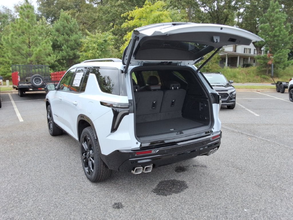 2027 Chevrolet Traverse RS