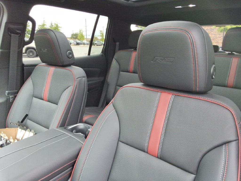 2027 Chevrolet Traverse RS