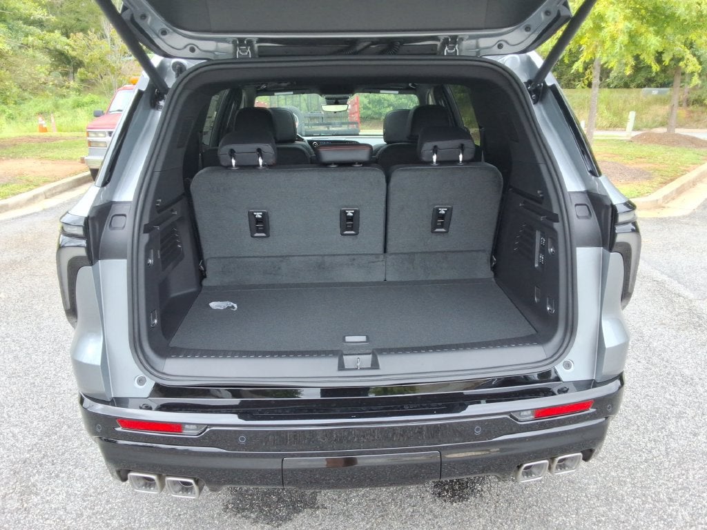 2027 Chevrolet Traverse RS