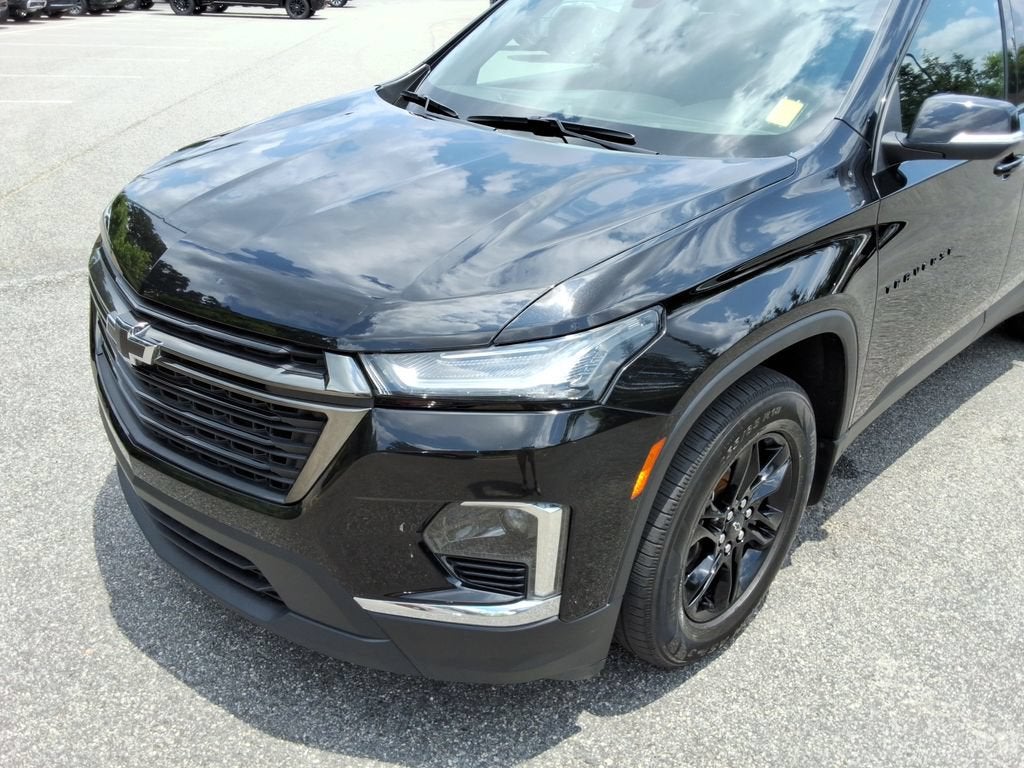 2022 Chevrolet Traverse LT Cloth