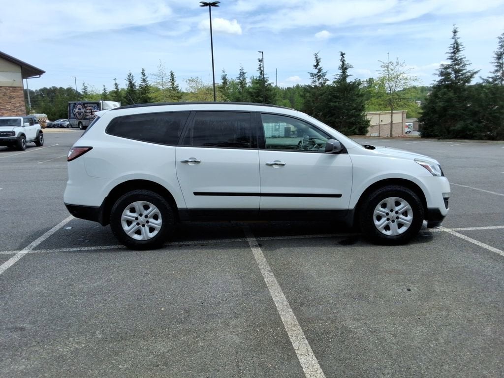 2017 Chevrolet Traverse LS