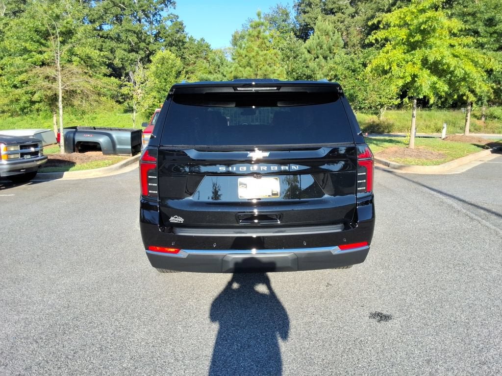 2026 Chevrolet Suburban LS