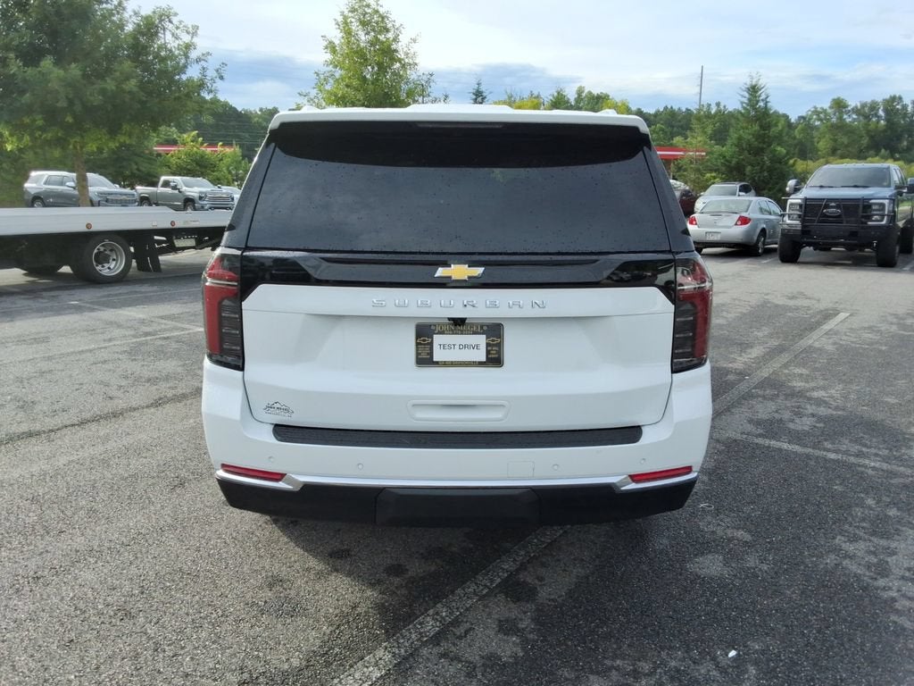 2026 Chevrolet Suburban LS