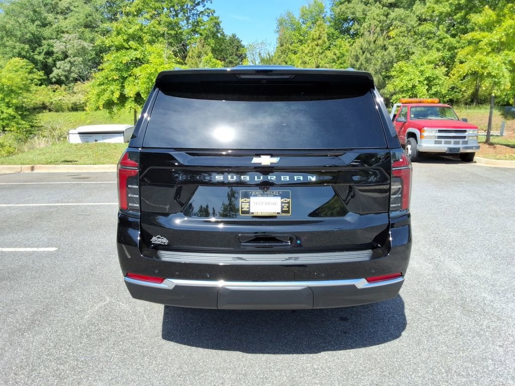 2026 Chevrolet Suburban LS