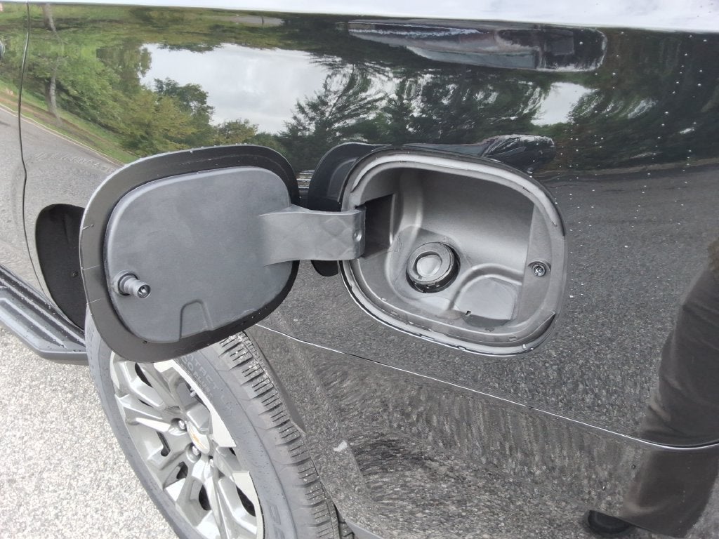 2027 Chevrolet Tahoe LS
