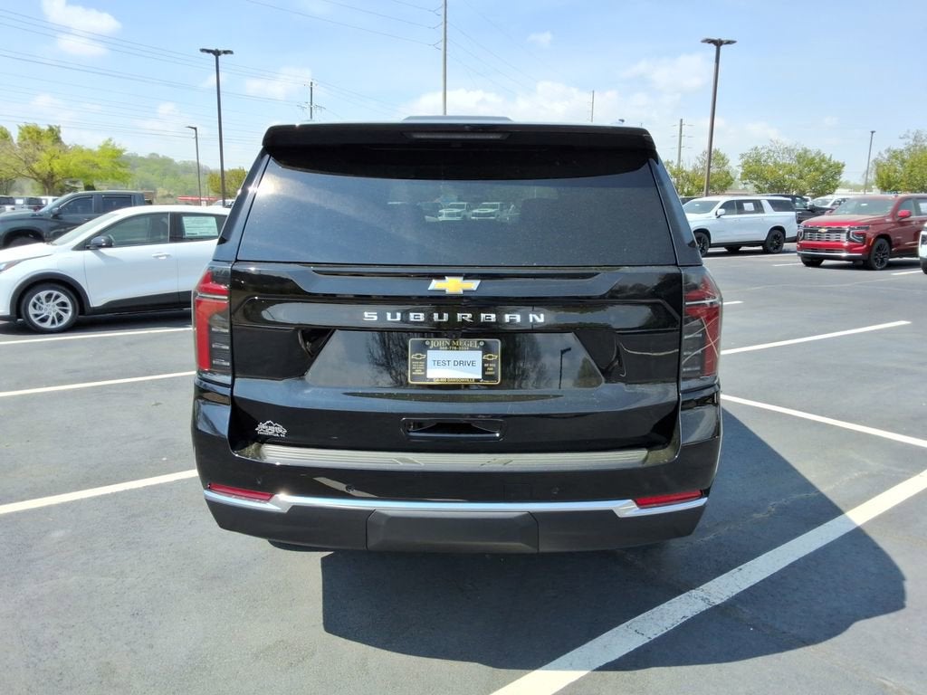 2026 Chevrolet Suburban LS