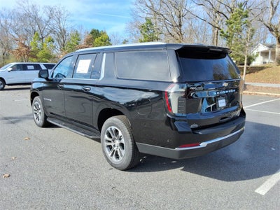 2026 Chevrolet Suburban LT