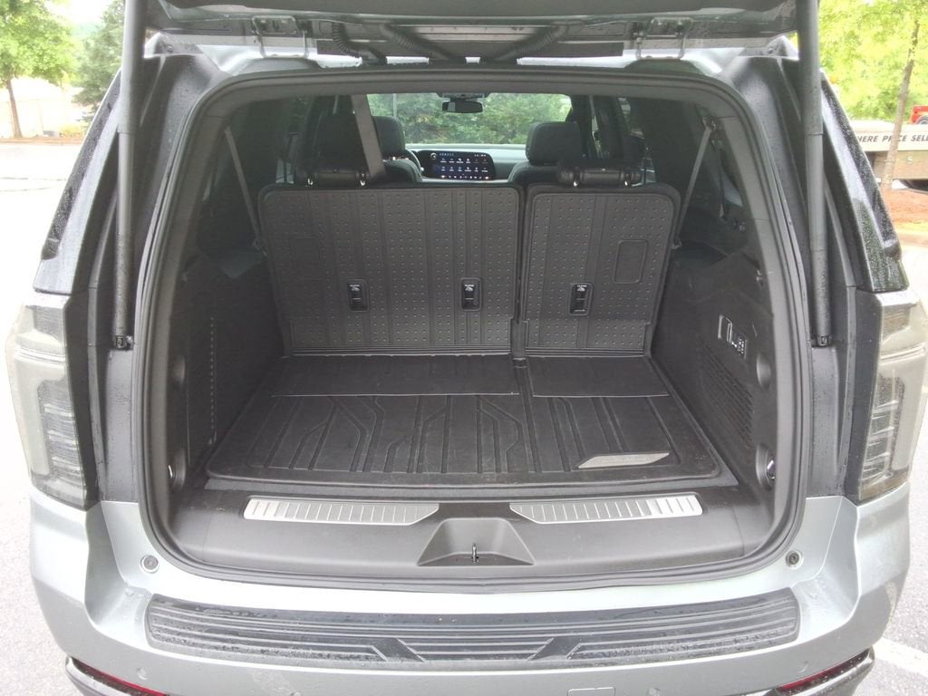 2025 Chevrolet Suburban Z71