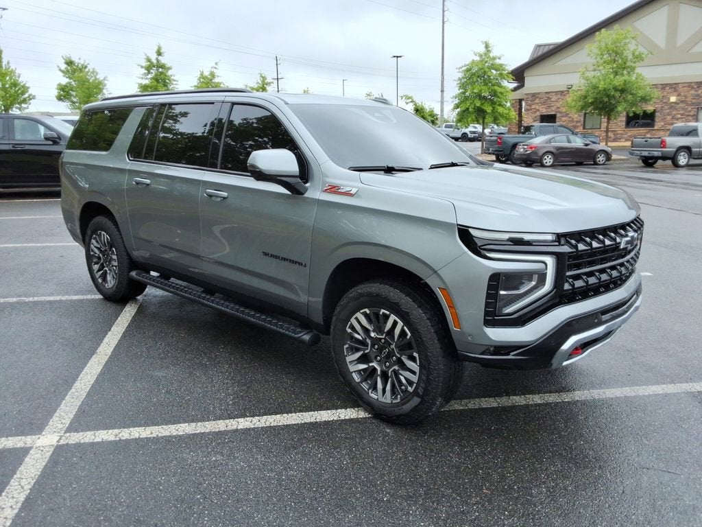 2025 Chevrolet Suburban Z71