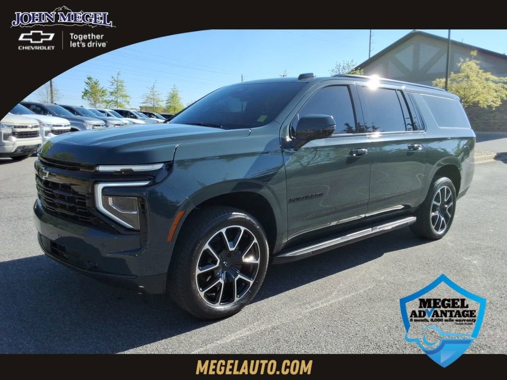 2025 Chevrolet Suburban RST