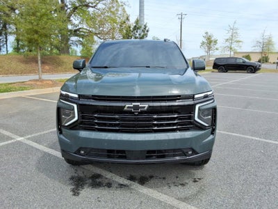 2025 Chevrolet Suburban RST