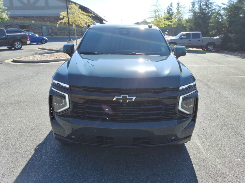 2025 Chevrolet Suburban RST