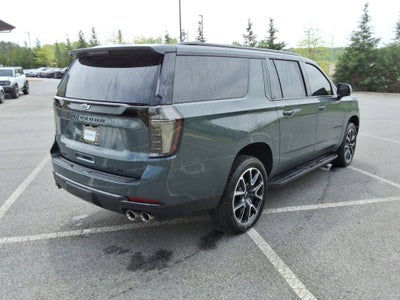 2025 Chevrolet Suburban RST