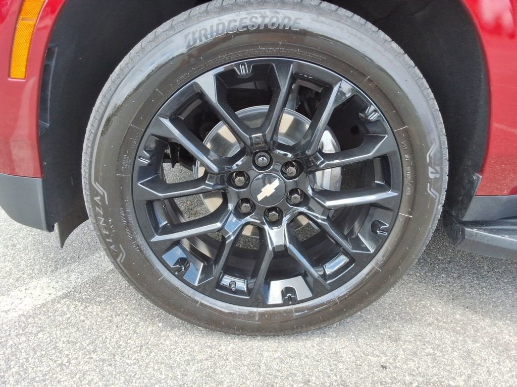 2025 Chevrolet Suburban RST