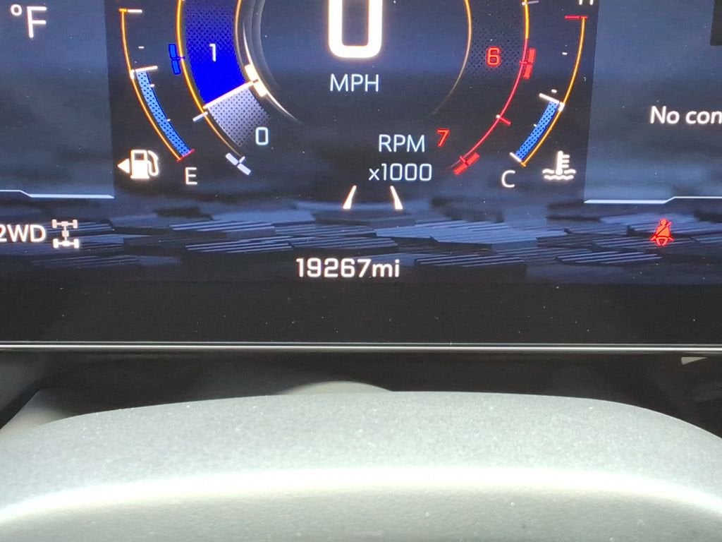 2025 Chevrolet Suburban RST