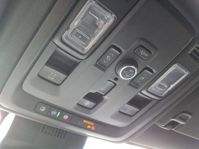 2025 Chevrolet Suburban RST