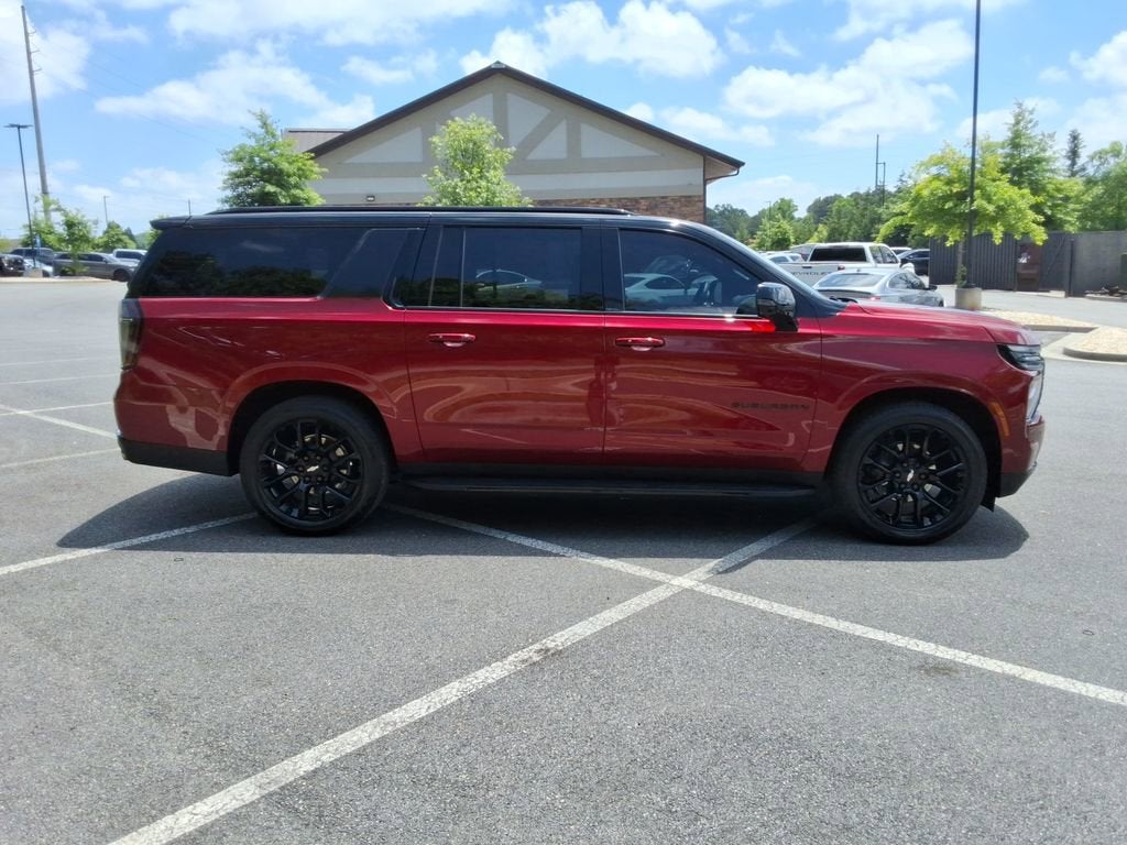 2025 Chevrolet Suburban RST