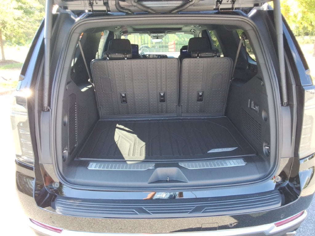 2027 Chevrolet Suburban High Country