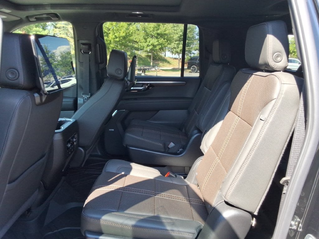 2027 Chevrolet Suburban High Country