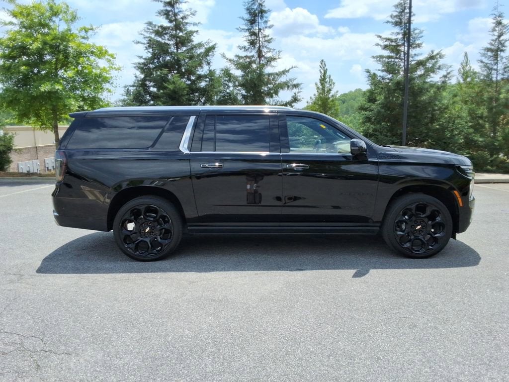 2025 Chevrolet Suburban High Country