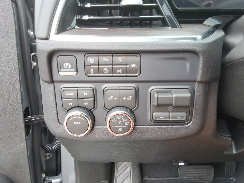 2027 Chevrolet Tahoe LT