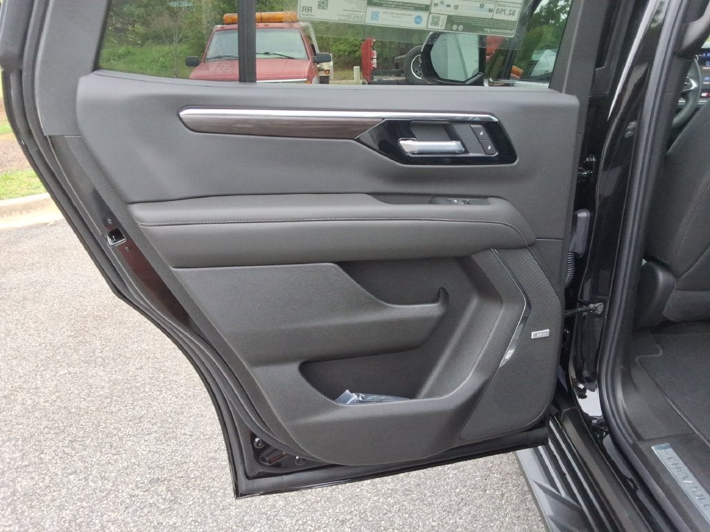 2027 Chevrolet Tahoe LT