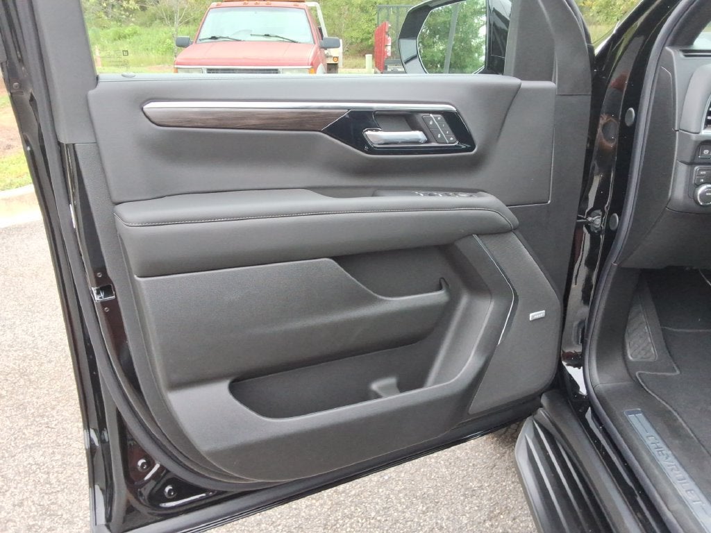 2027 Chevrolet Tahoe LT