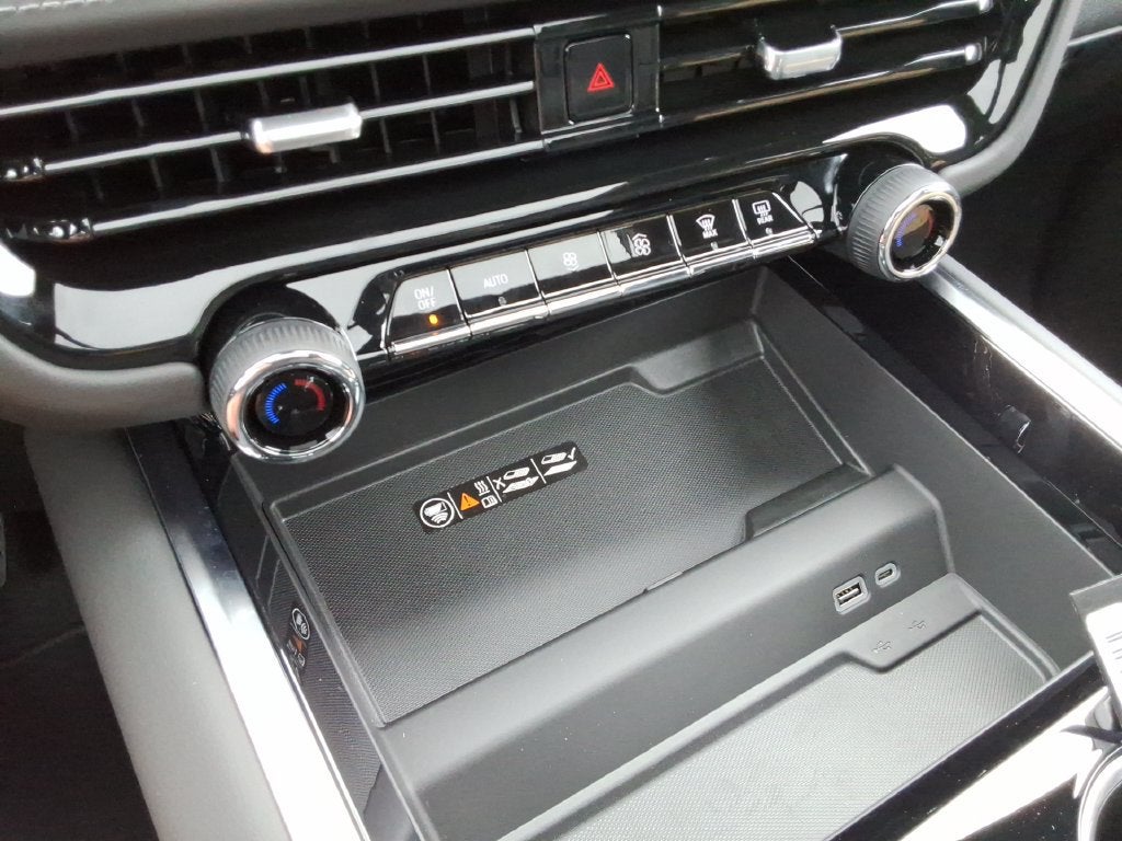 2027 Chevrolet Tahoe LT