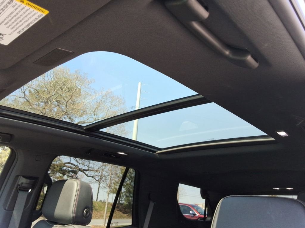 2025 Chevrolet Tahoe RST