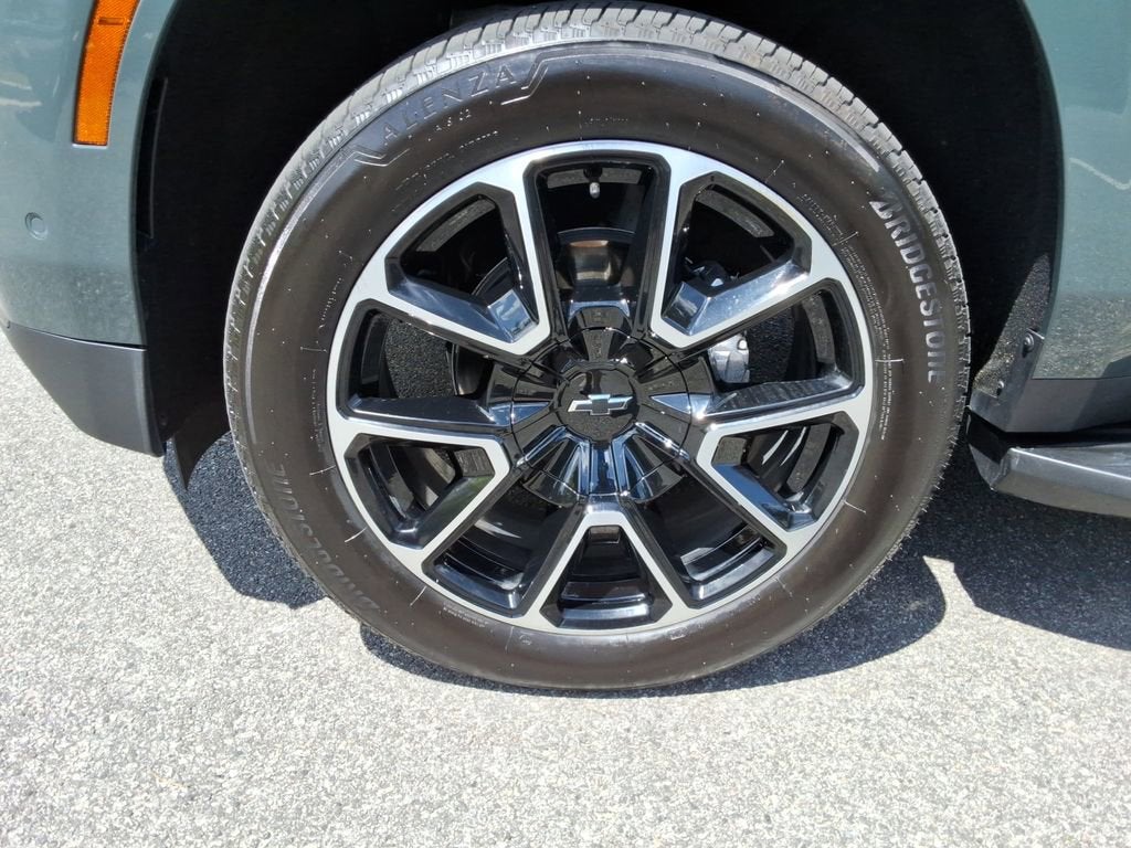 2025 Chevrolet Tahoe RST