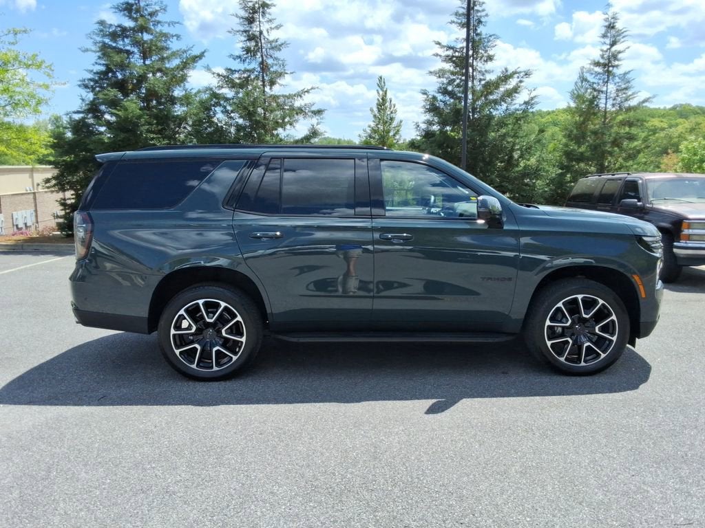 2025 Chevrolet Tahoe RST