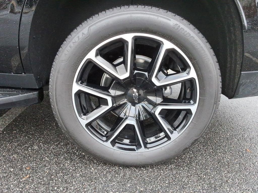 2025 Chevrolet Tahoe RST