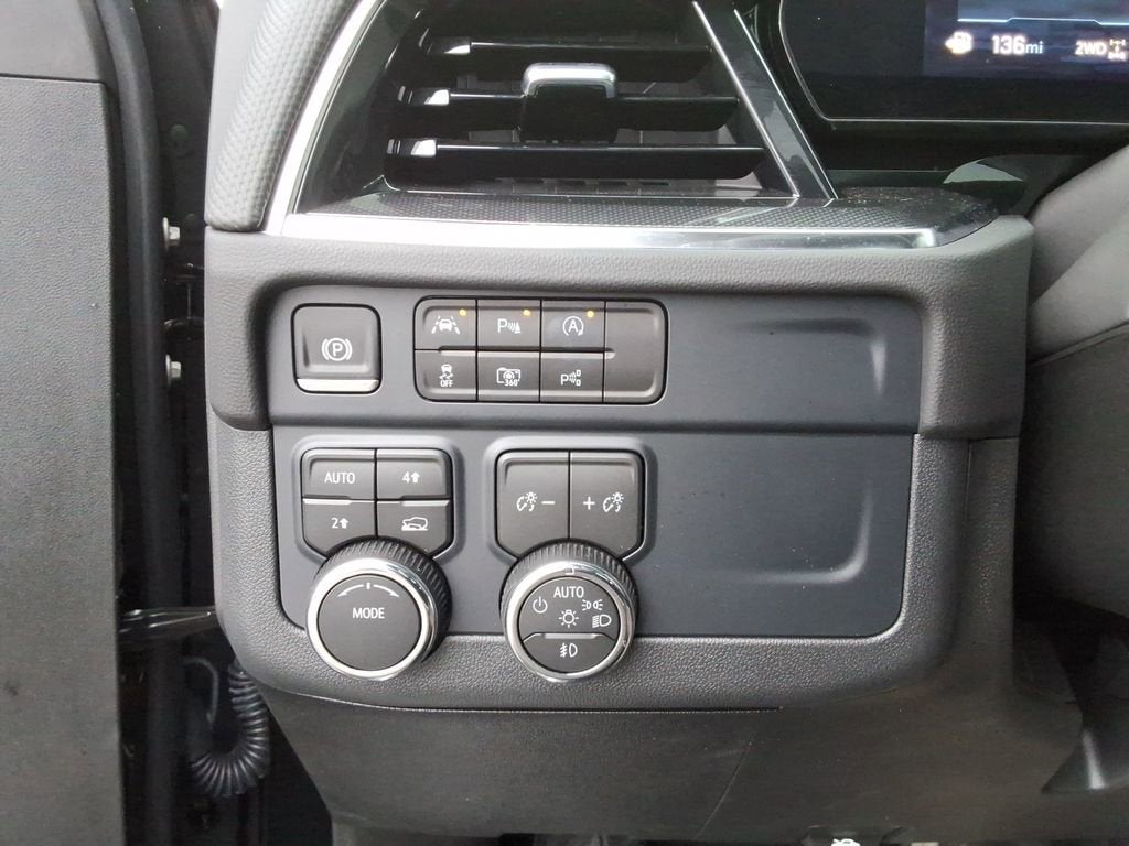 2025 Chevrolet Tahoe RST