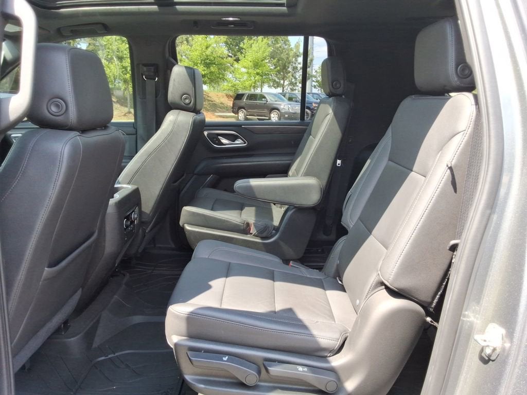 2021 Chevrolet Suburban LT