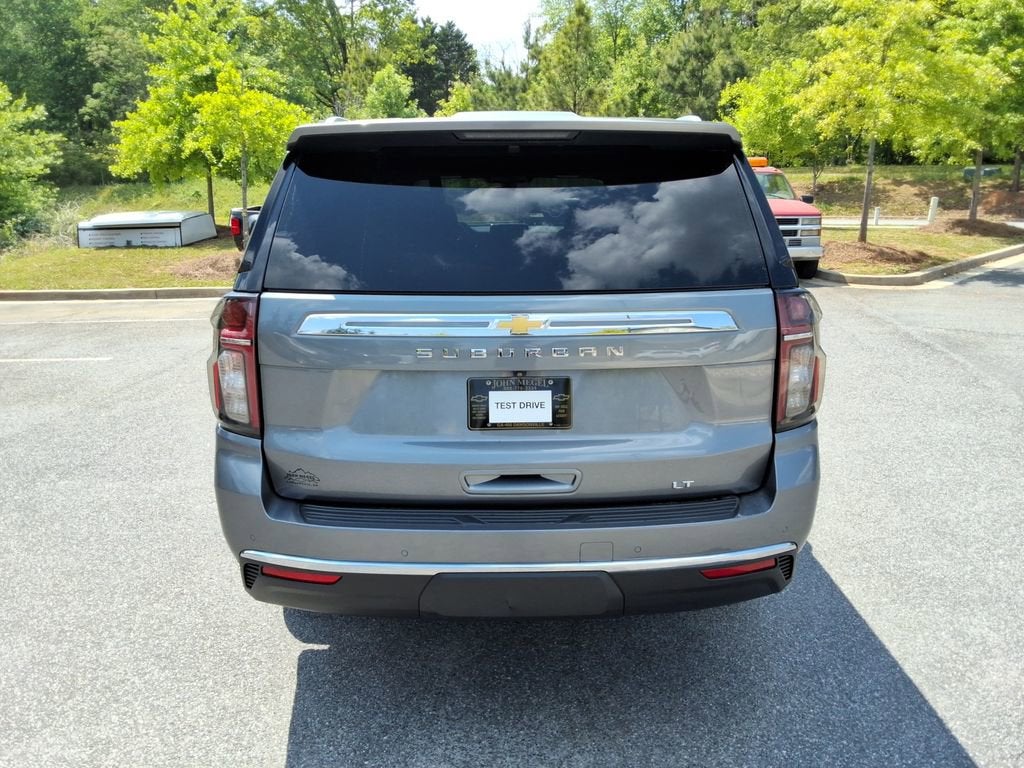 2021 Chevrolet Suburban LT