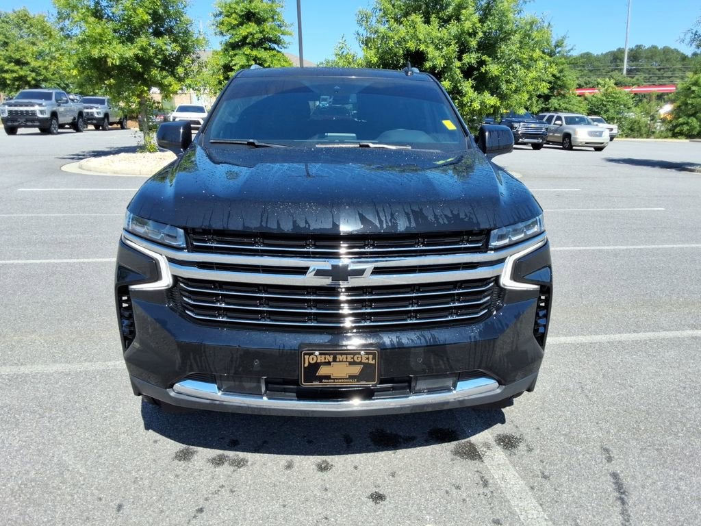 2023 Chevrolet Suburban LT