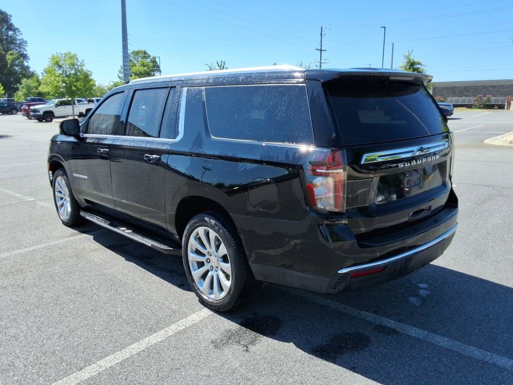 2023 Chevrolet Suburban LT