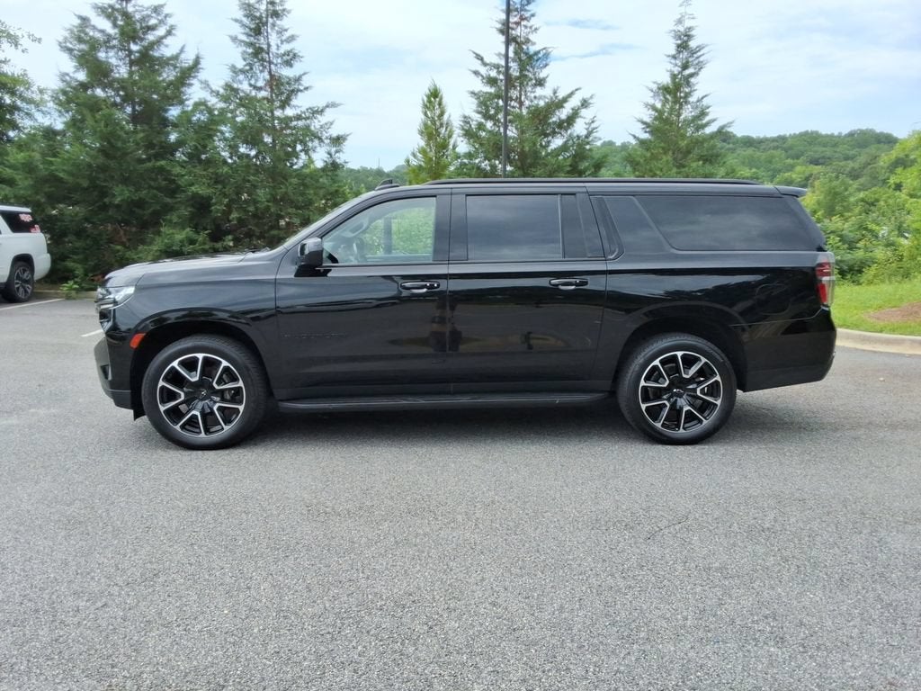 2021 Chevrolet Suburban RST