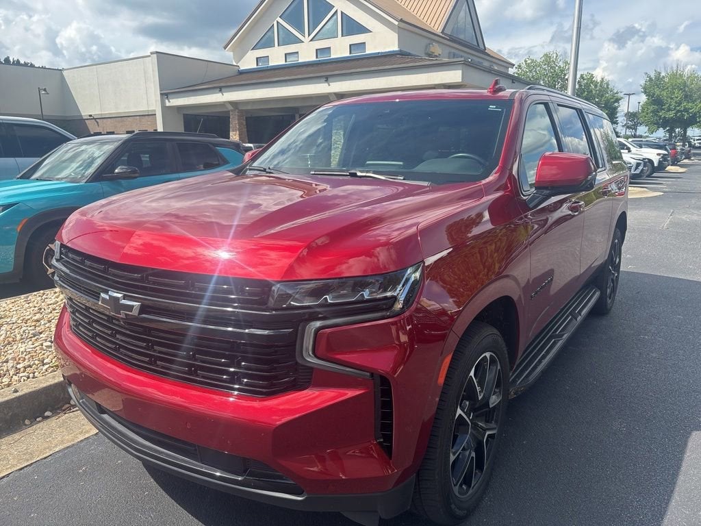 2023 Chevrolet Suburban RST