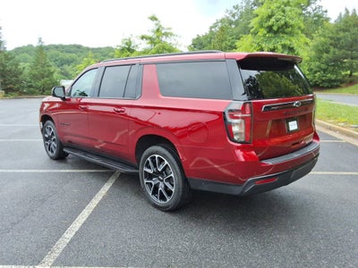 2023 Chevrolet Suburban RST
