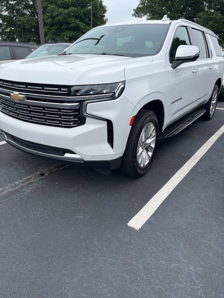 2023 Chevrolet Suburban Premier