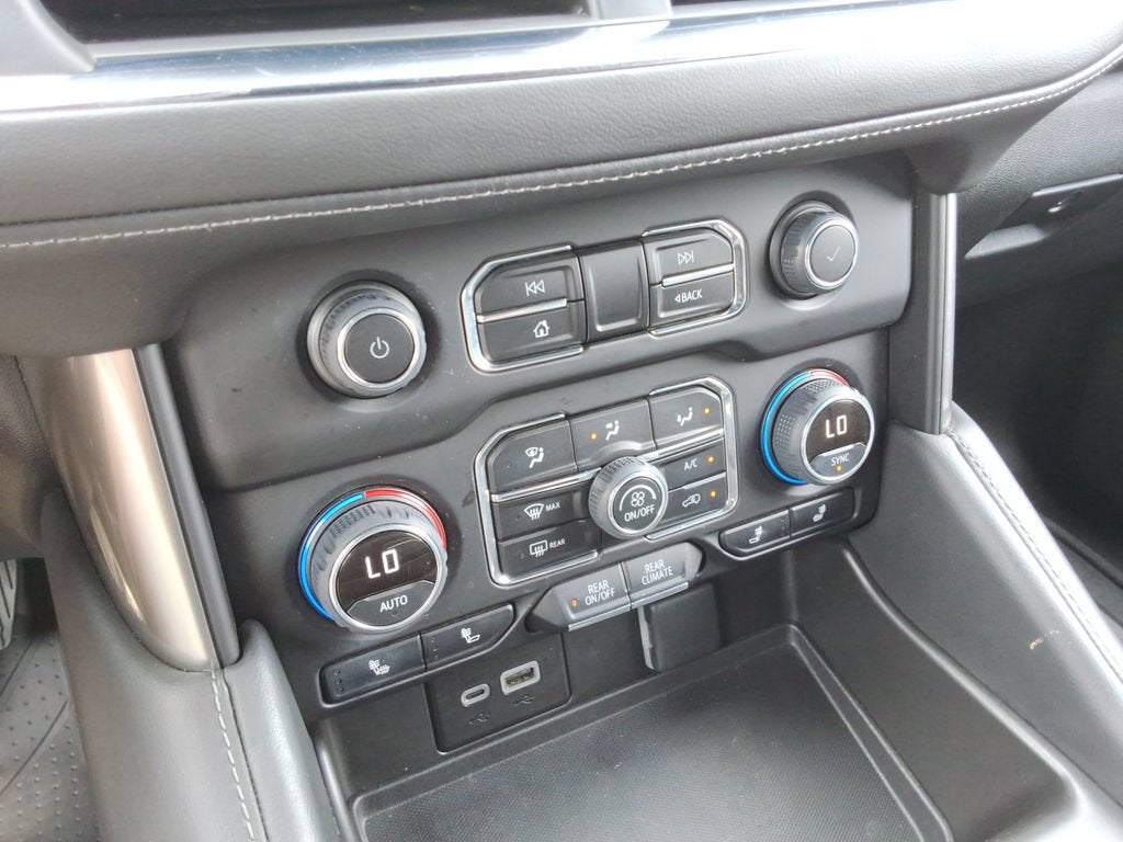 2023 Chevrolet Suburban Z71