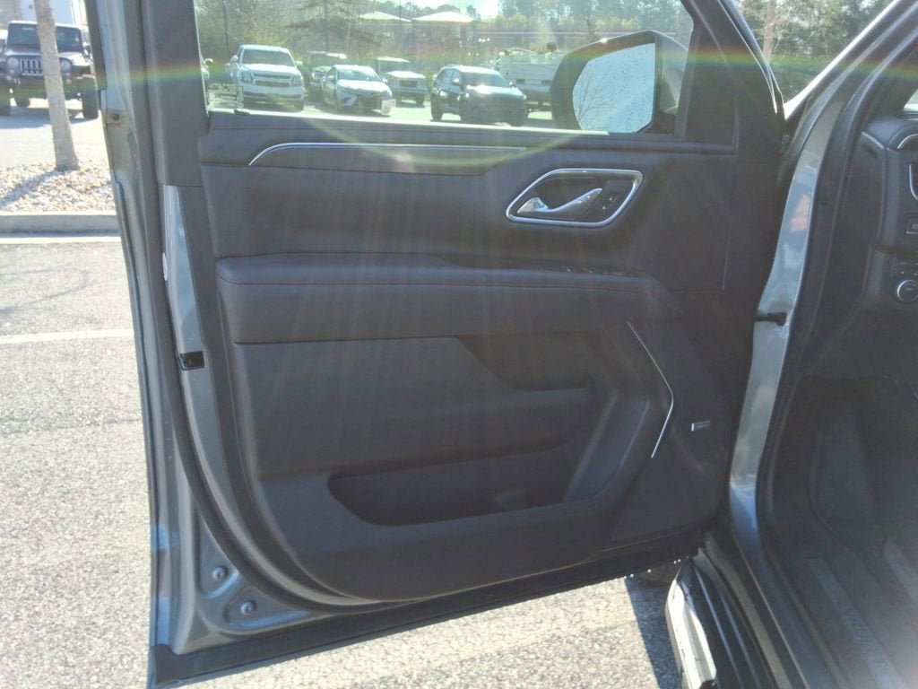 2021 Chevrolet Suburban RST