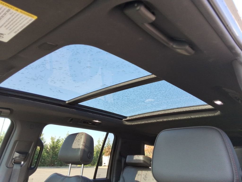 2021 Chevrolet Suburban RST