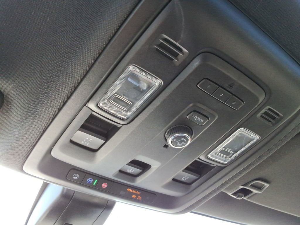 2021 Chevrolet Suburban RST