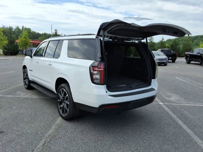2024 Chevrolet Suburban RST